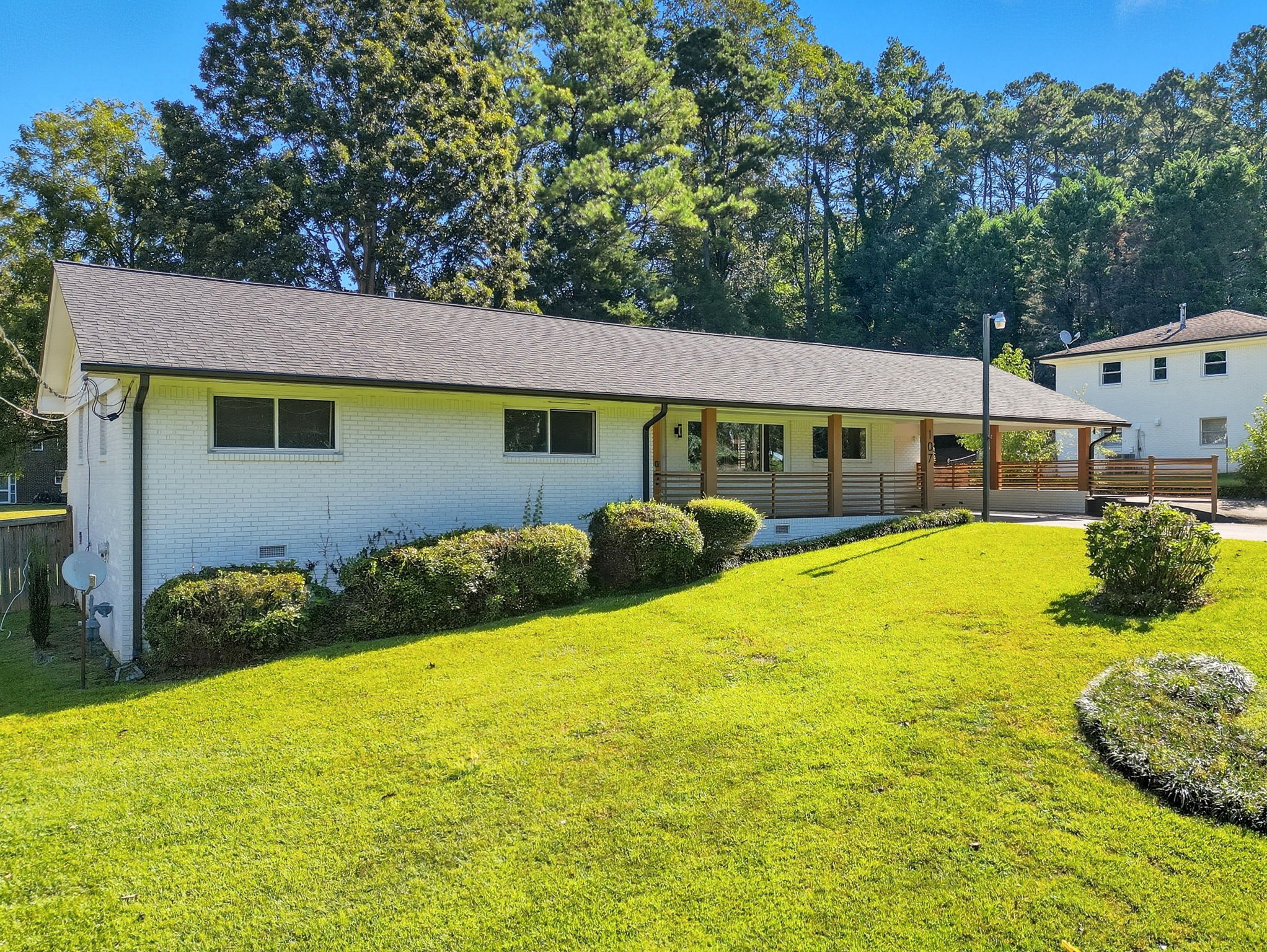 107 Douglas Drive Southeast