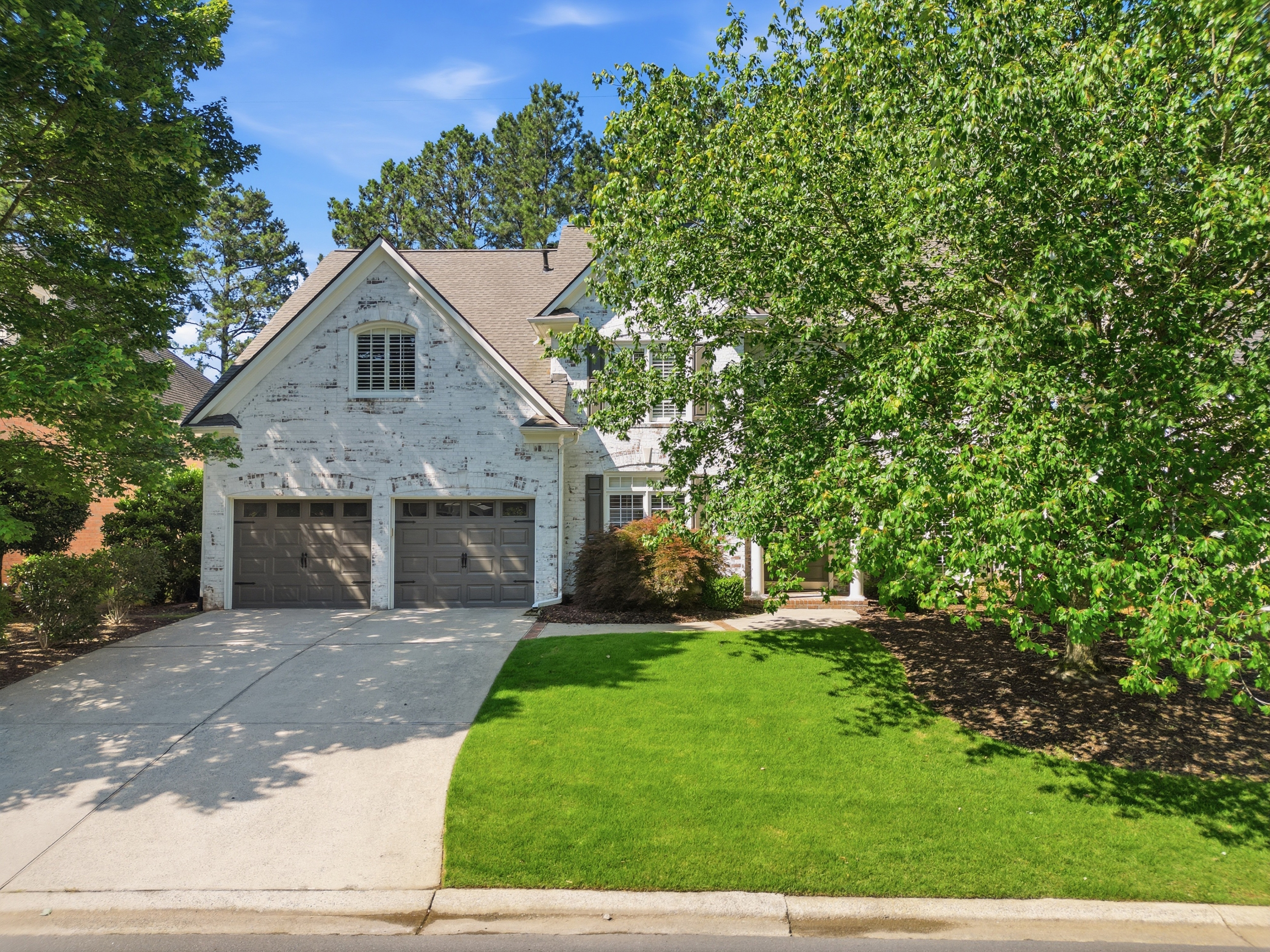 1737 Kinsmon Cove